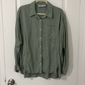 Vineyard Vines shirt 14